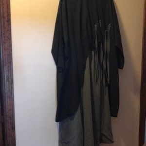 Interesting cut tunic top with long very full slit leg pants